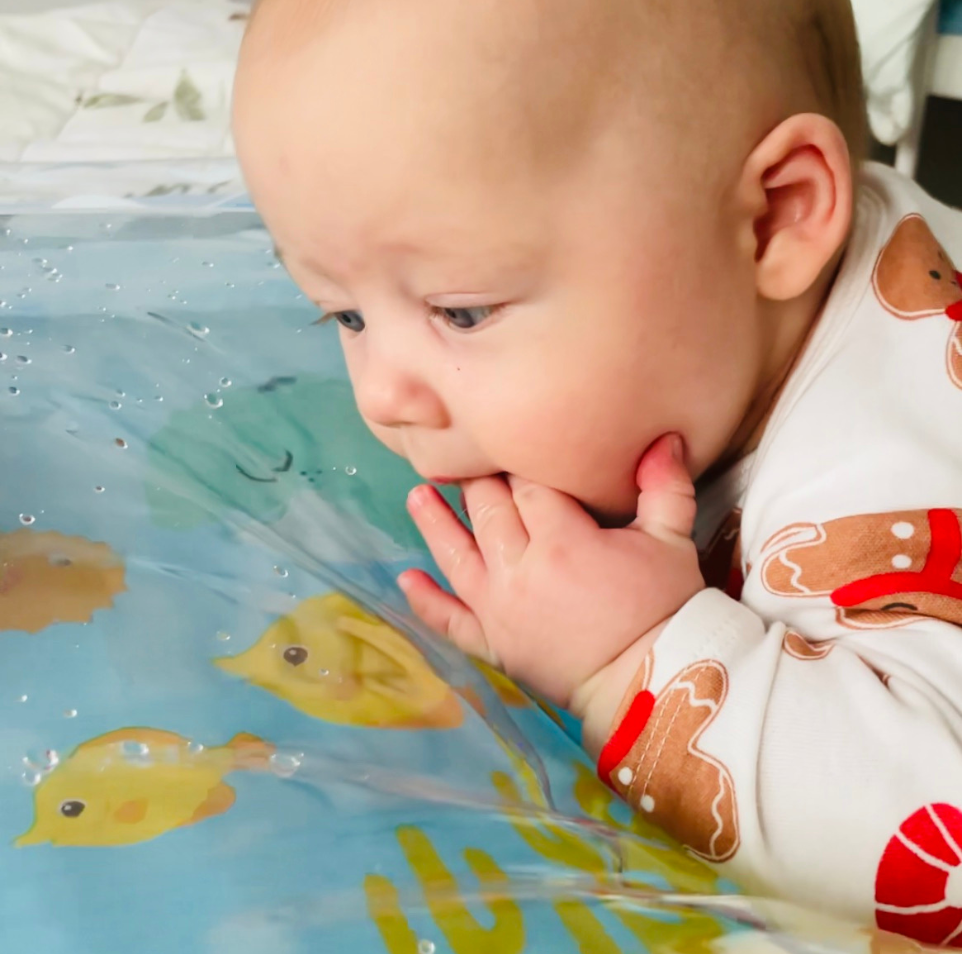 ⭐ Prémium baba vízi játszószőnyeg